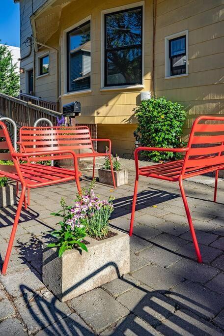 Charming 1Bd Suite In Capitol Hill - Foxglove Inn ซีแอตเทิล ภายนอก รูปภาพ