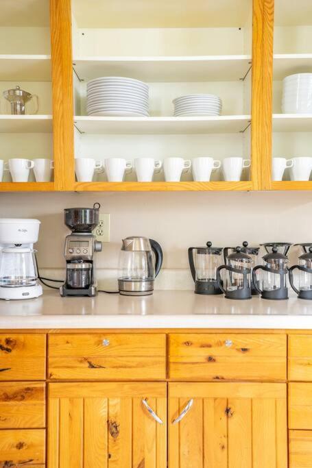Charming 1Bd Suite In Capitol Hill - Foxglove Inn ซีแอตเทิล ภายนอก รูปภาพ