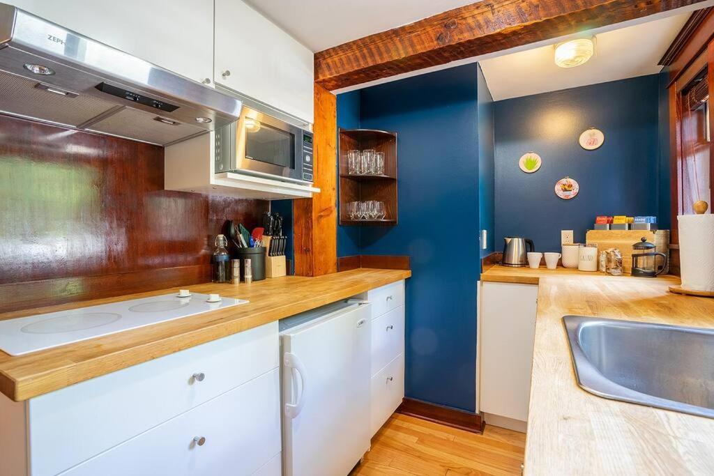 Charming 1Bd Suite In Capitol Hill - Foxglove Inn ซีแอตเทิล ภายนอก รูปภาพ