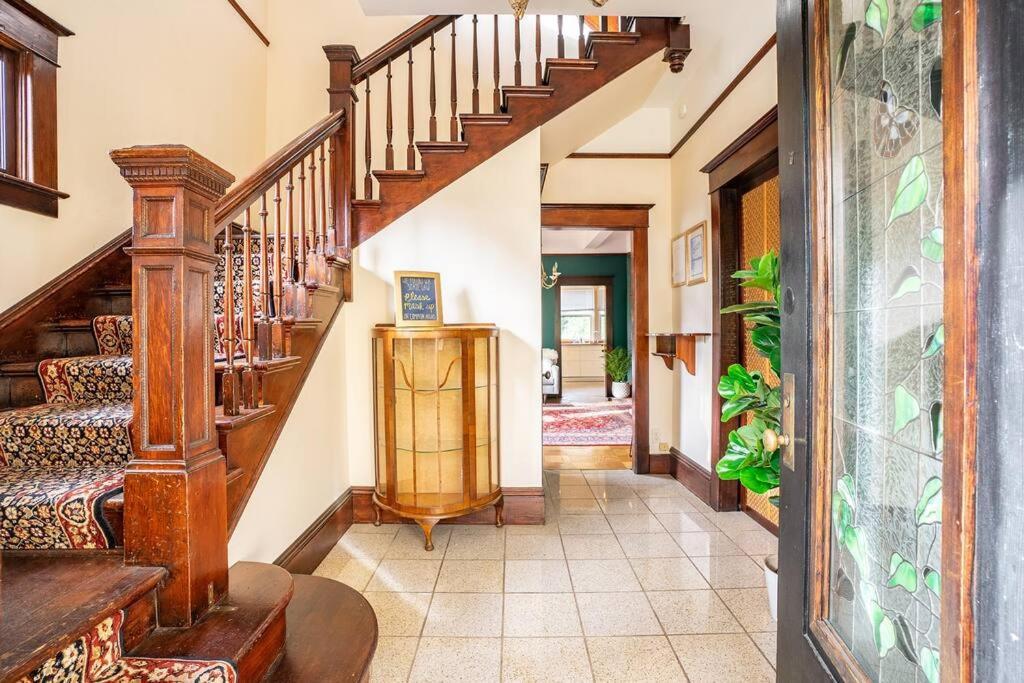 Charming 1Bd Suite In Capitol Hill - Foxglove Inn ซีแอตเทิล ภายนอก รูปภาพ